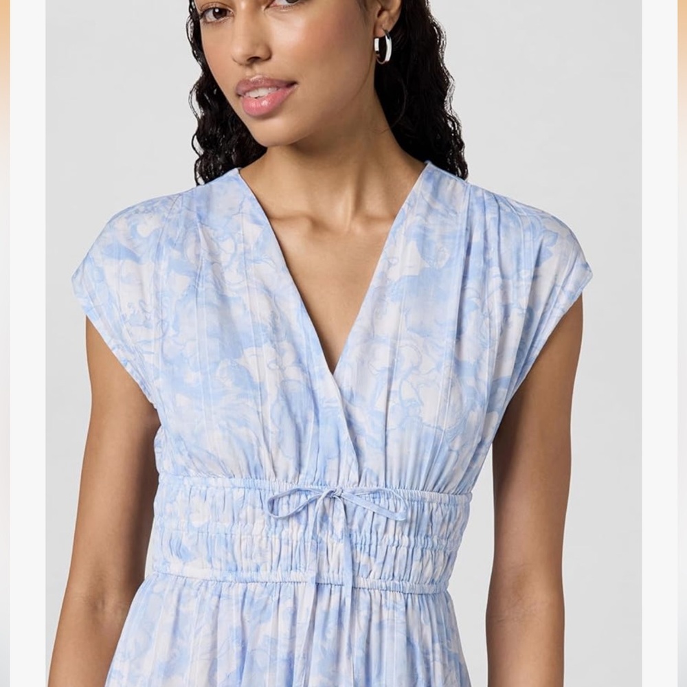 Club Monaco   
Tie Front Flutter Sleeve Midi Dress - Picture 4 of 8